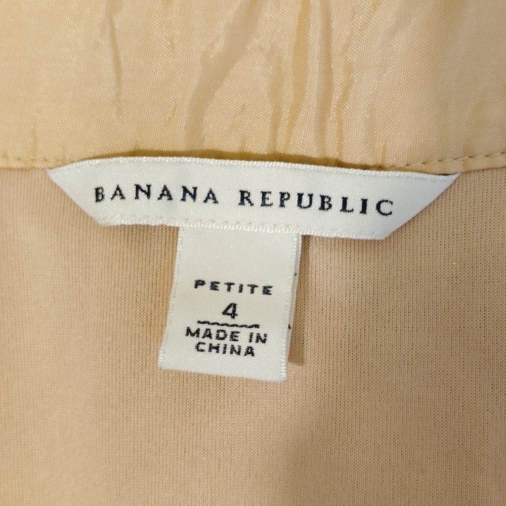 Banana Republic Gold Textured Pencil Skirt - Picture 4 of 6
